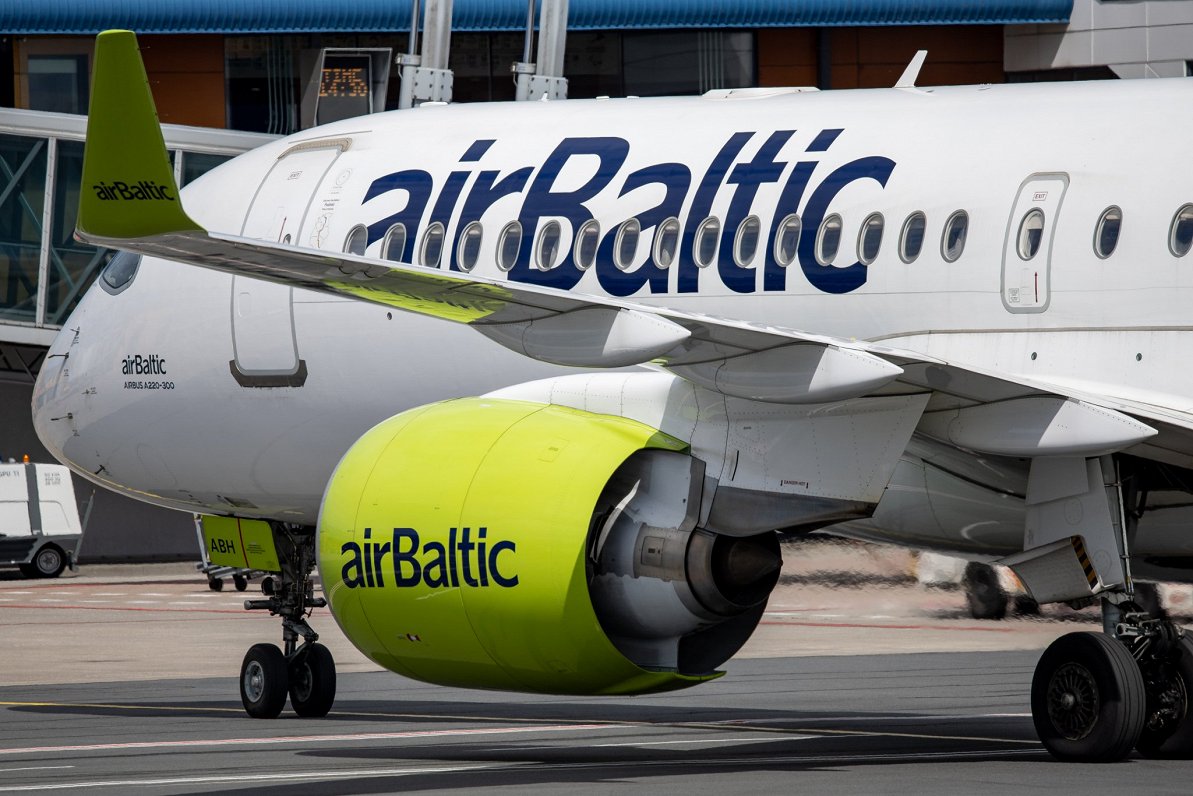 “airBaltic” jaunā aizņēmuma likme novērtēta kā “anormāli” augsta