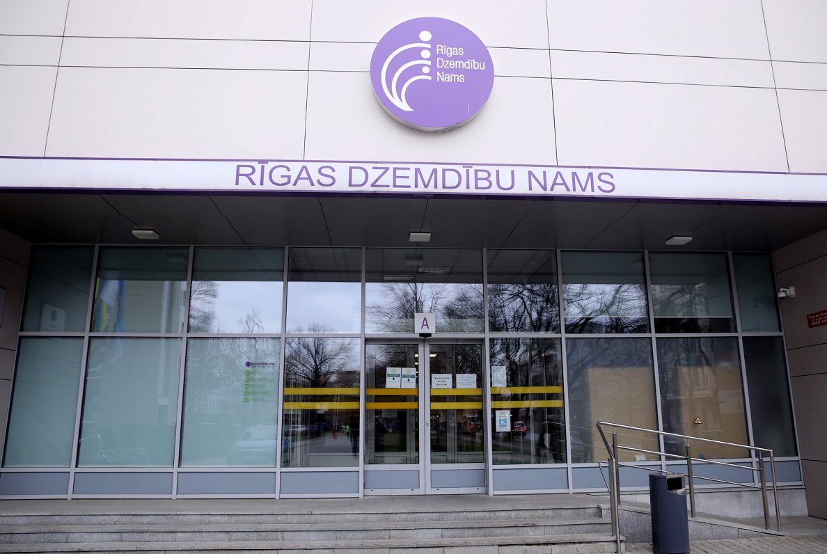 Demogrāfijas lietu padome aicina uz diskusiju par dzimstības veicināšanu