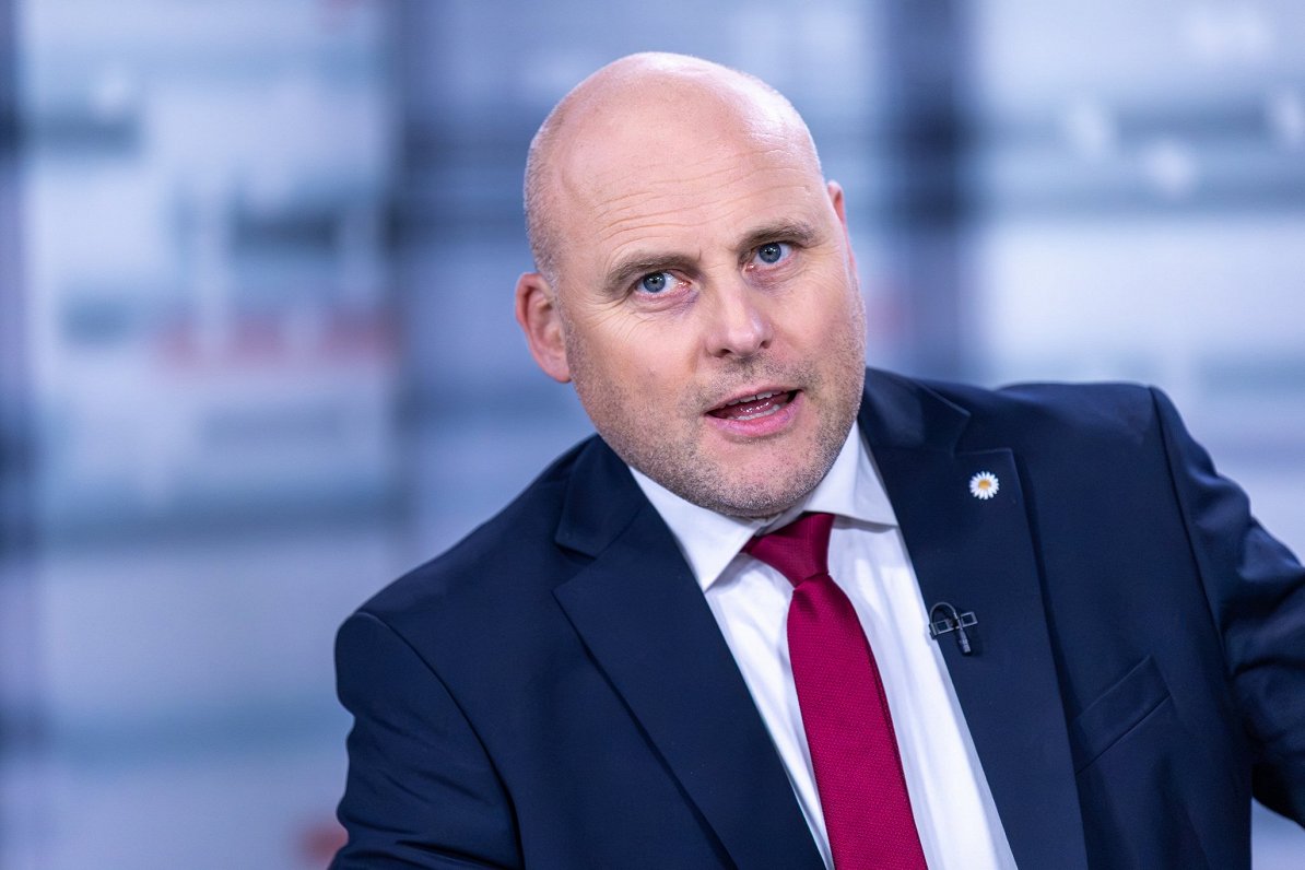 Kulbergs piedāvā nodokļu rezidenta statusa abonēšanu uzņēmējdarbības imigrācijai Latvijā