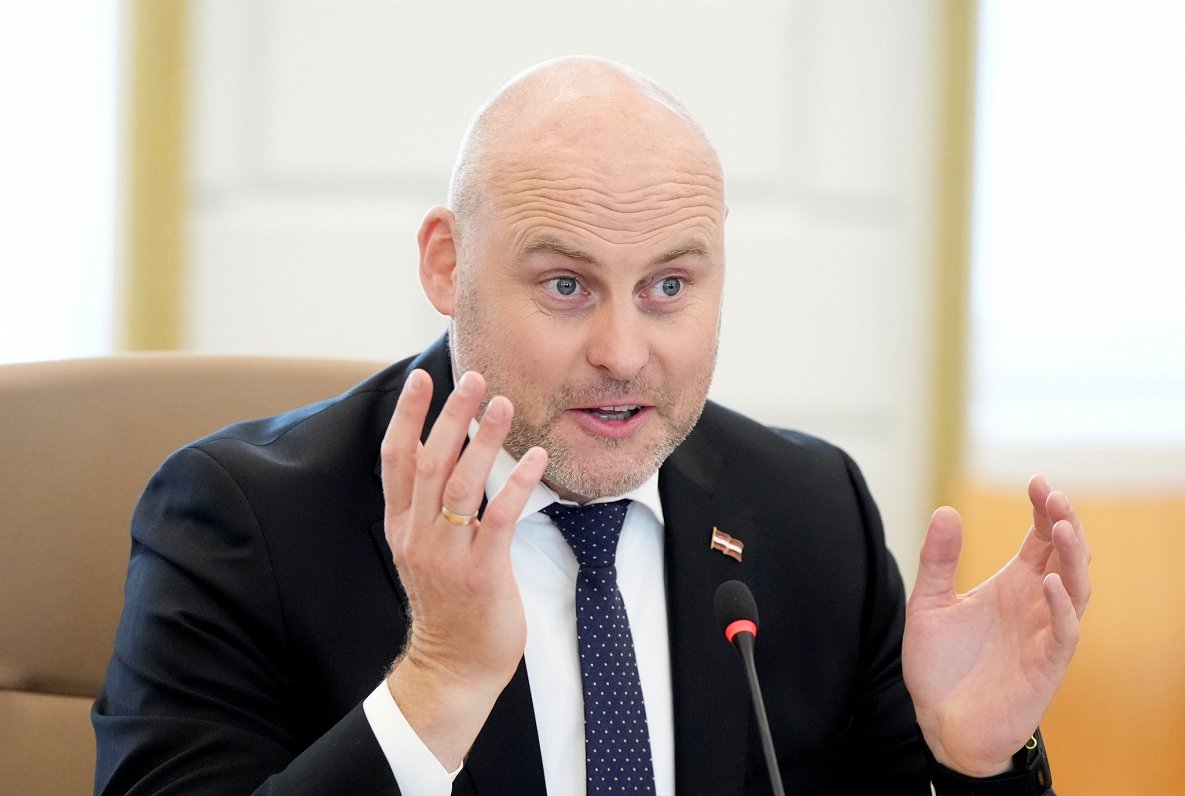 Politologi vērtē Kulberga valdības darbu 100 dienās