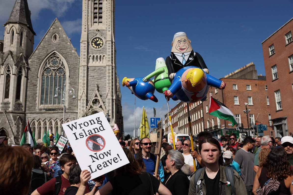 Tramps vizītē Dublinā atbalsta Īrijas un Ziemeļīrijas apvienošanu