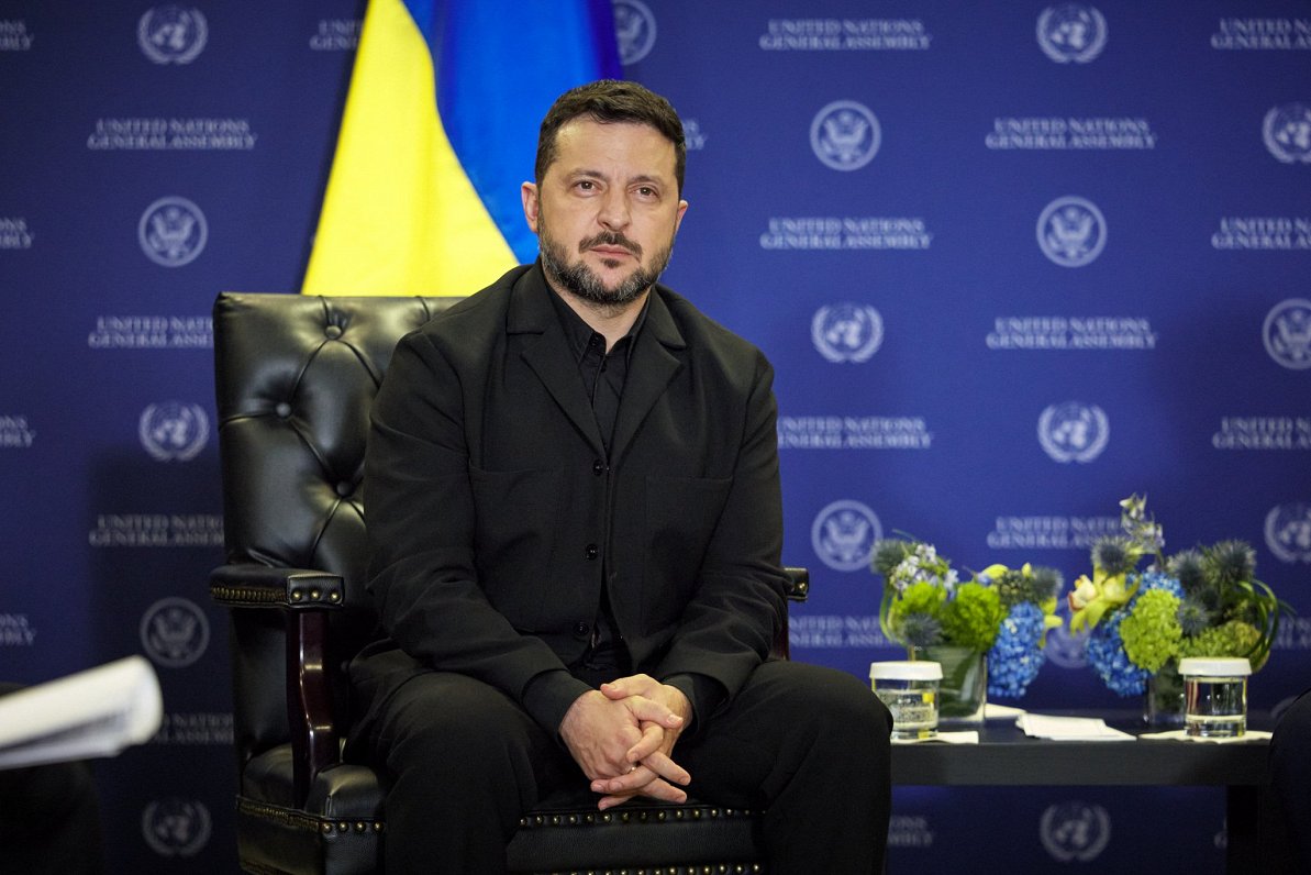 Zelenskis aicina starptautisko sabiedrību saukt Krieviju pie atbildības par noziegumiem pret Ukrainu