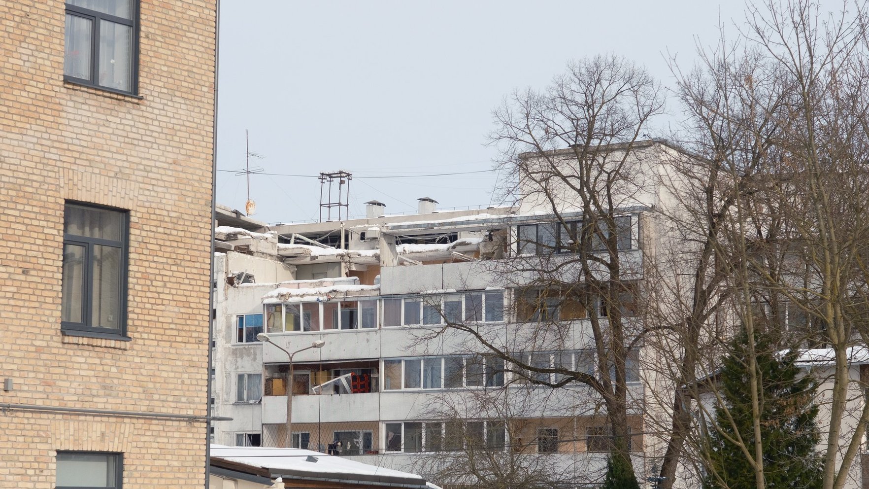 Bauskas ielas ēka Rīgā piedzīvo dzīvokļu tirdzniecības uzplaukumu pēc sprādziena