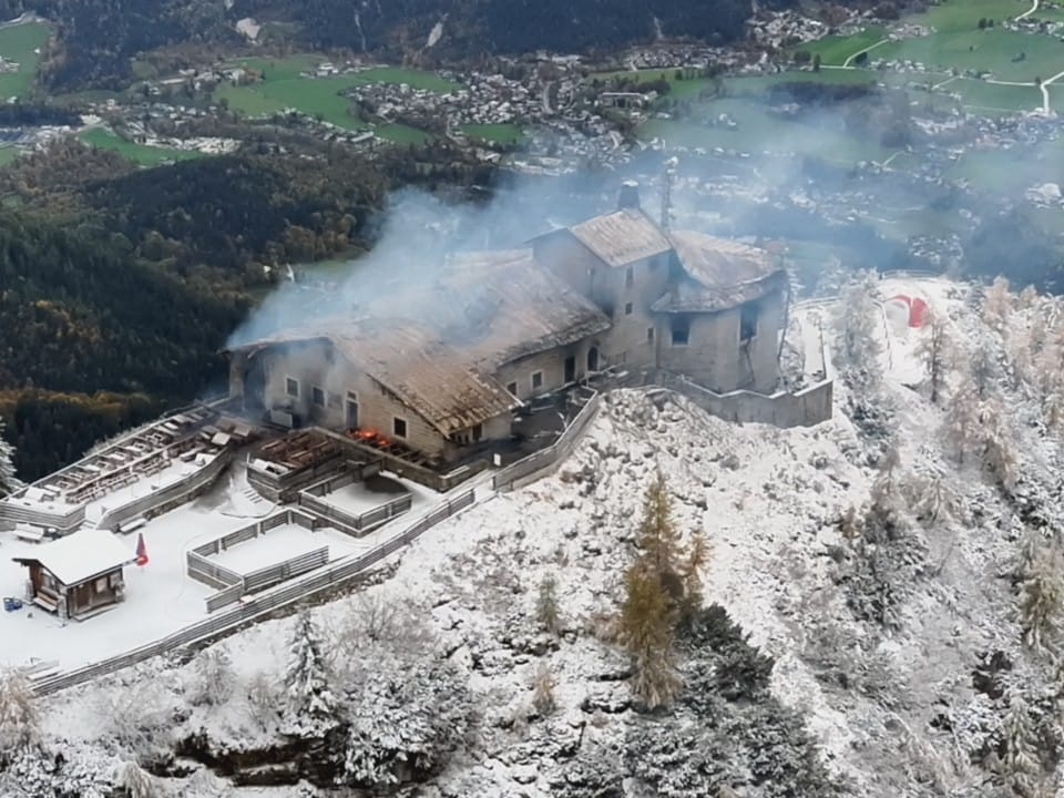 Hitlera kalnu rezidenci Bavārijā izpostījis ugunsgrēks; iespējamais vainīgais aizturēts