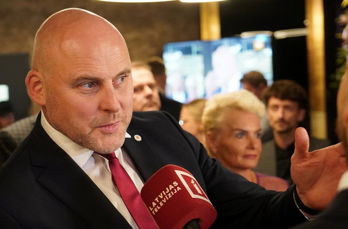 Kulbergs norāda uz zemo vēlēšanu aktivitāti kā valdības iekšējo ķīļu rezultātu