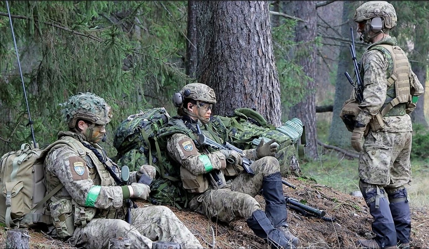 NATO jāatbild uz Krievijas hibrīduzbrukumiem ar praktisku rīcību