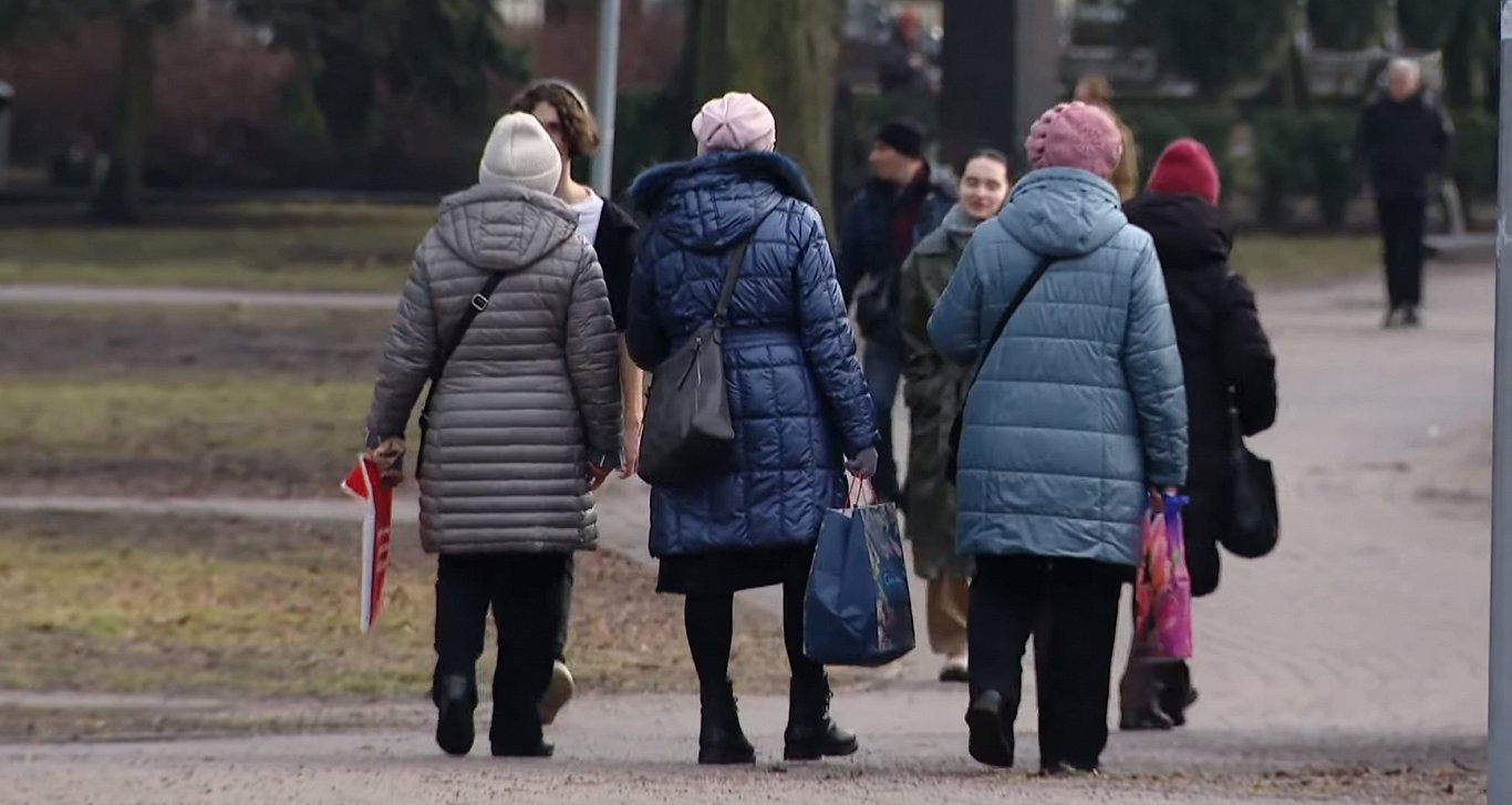 Senioru aprūpes rindas Latgalē pieaug, pašvaldības saskaras ar finansējuma trūkumu