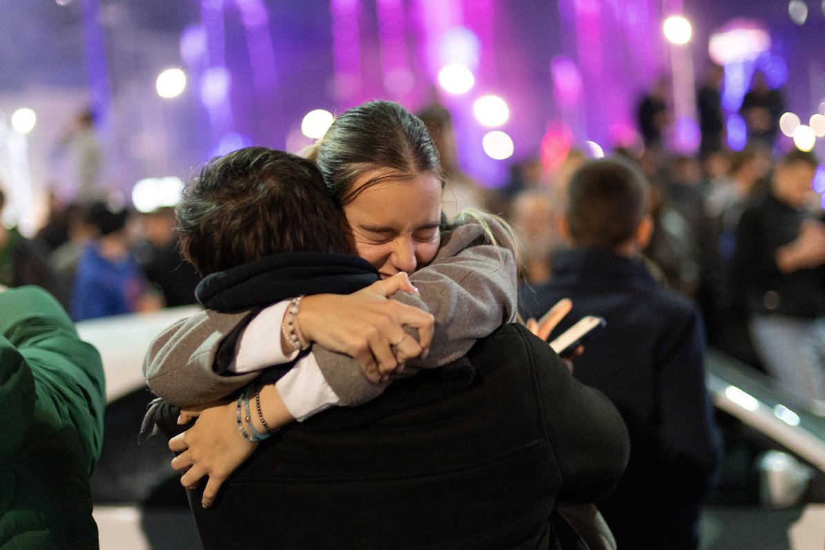 Serbijā studenti gāž ilggadējo līderi Vučiču